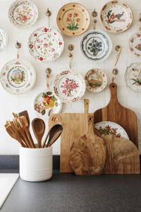 vintage plates for decor